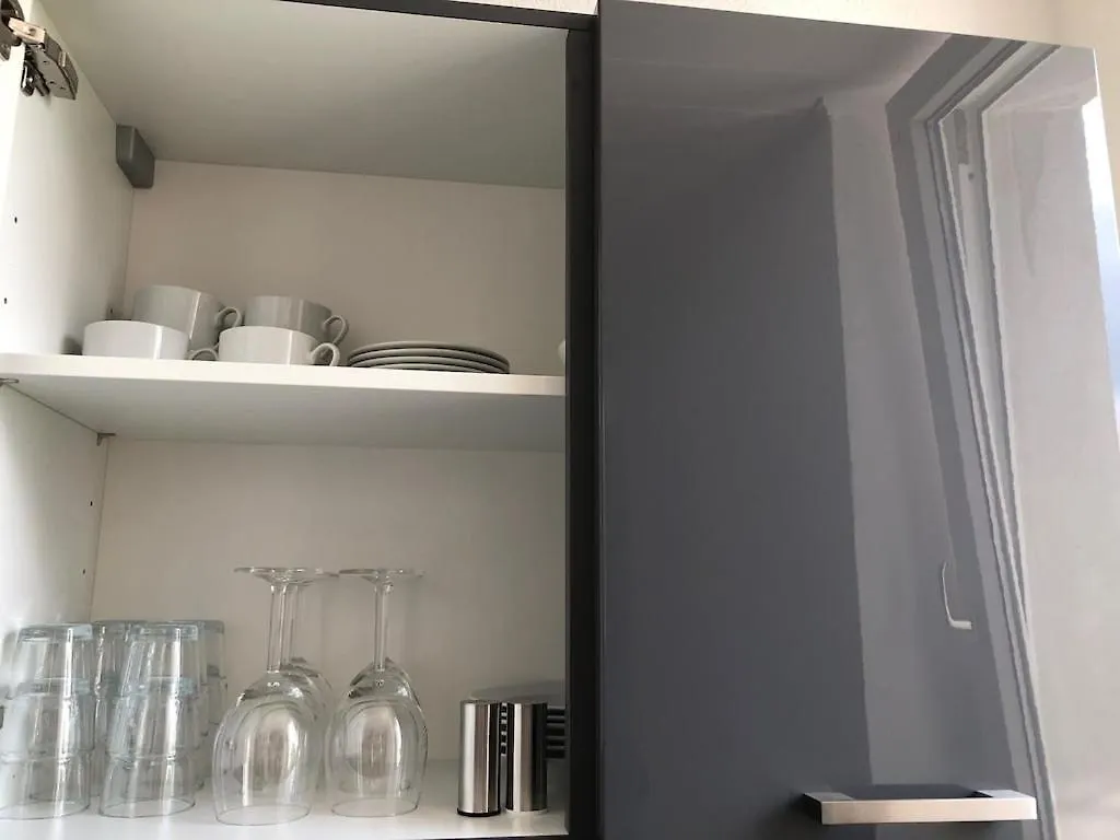 Studio M - Stylish Central City Business Apartment For 5 Guests Düsseldorf